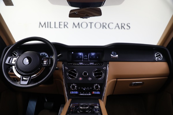 Used 2020 Rolls-Royce Cullinan for sale Sold at Pagani of Greenwich in Greenwich CT 06830 4