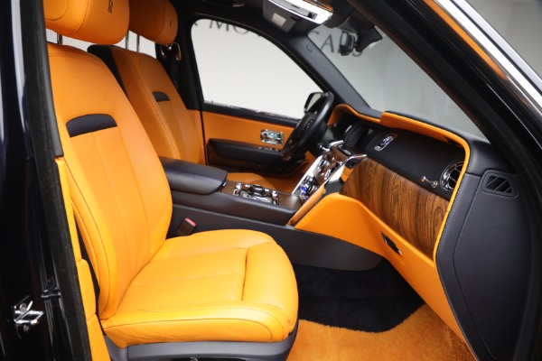 Used 2020 Rolls-Royce Cullinan for sale Sold at Pagani of Greenwich in Greenwich CT 06830 19