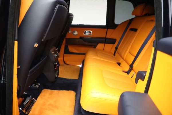 Used 2020 Rolls-Royce Cullinan for sale Sold at Pagani of Greenwich in Greenwich CT 06830 22