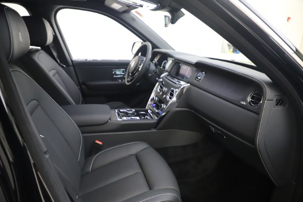 Used 2020 Rolls-Royce Cullinan for sale Call for price at Pagani of Greenwich in Greenwich CT 06830 15