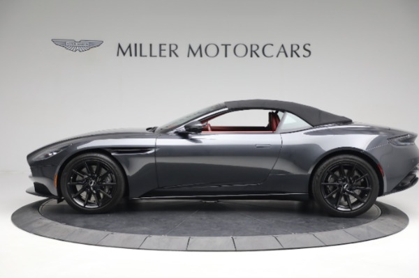 Used 2020 Aston Martin DB11 Volante Convertible for sale $147,900 at Pagani of Greenwich in Greenwich CT 06830 14