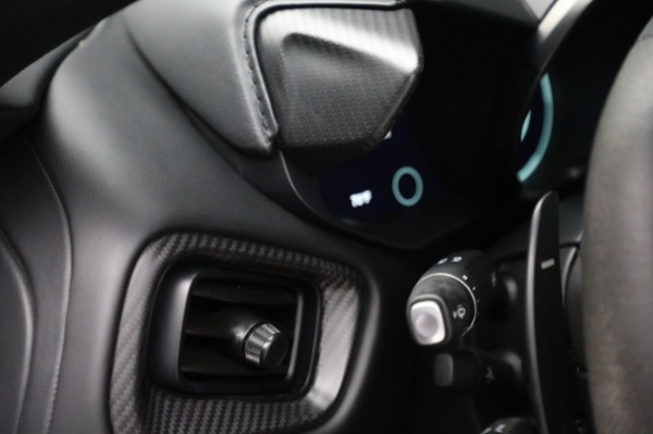 Used 2020 Aston Martin Vantage Coupe for sale $105,900 at Pagani of Greenwich in Greenwich CT 06830 19