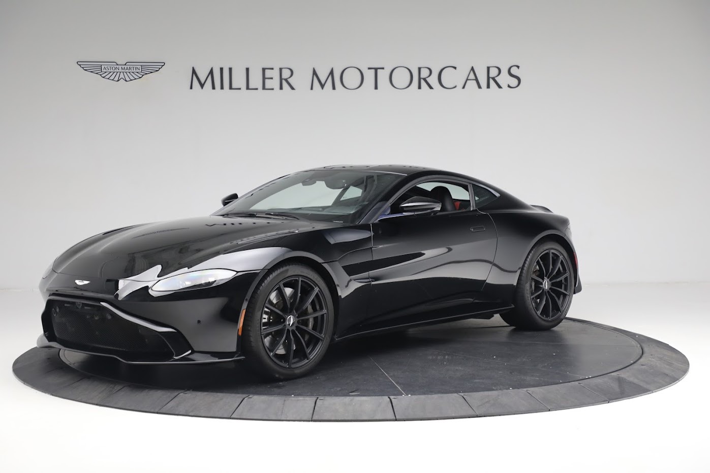 Used 2020 Aston Martin Vantage Coupe for sale $105,900 at Pagani of Greenwich in Greenwich CT 06830 1
