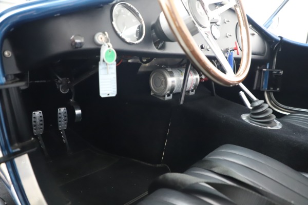 Used 1965 Ford Cobra CSX for sale Sold at Pagani of Greenwich in Greenwich CT 06830 19