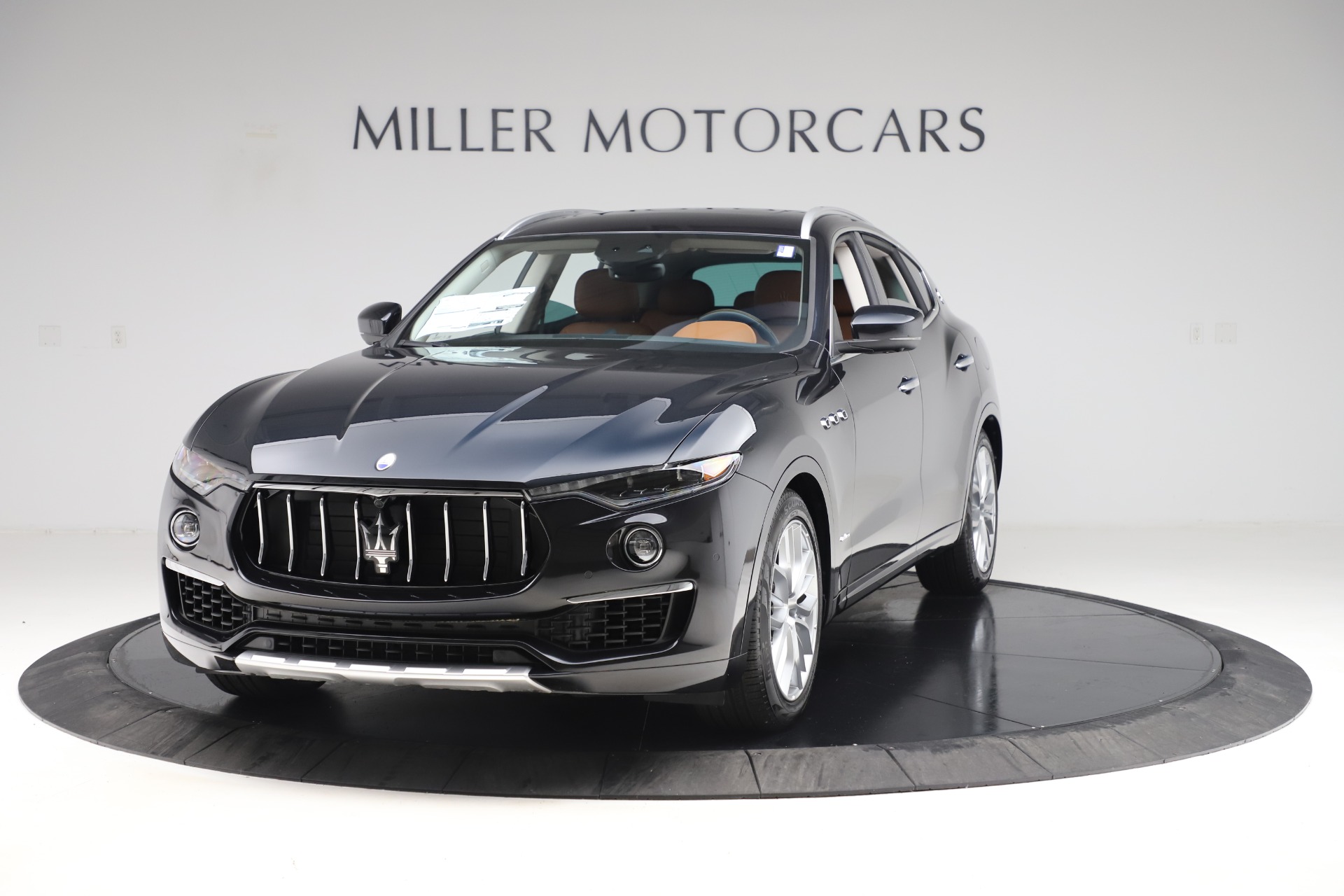 New 2019 Maserati Levante Q4 GranLusso for sale Sold at Pagani of Greenwich in Greenwich CT 06830 1