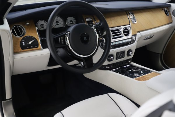 Used 2016 Rolls-Royce Wraith for sale Sold at Pagani of Greenwich in Greenwich CT 06830 16