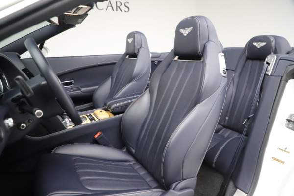 Used 2015 Bentley Continental GTC V8 for sale Sold at Pagani of Greenwich in Greenwich CT 06830 27