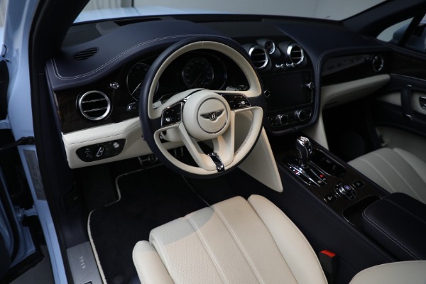 Used 2020 Bentley Bentayga V8 for sale $129,900 at Pagani of Greenwich in Greenwich CT 06830 28