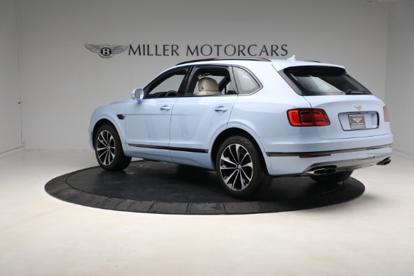 Used 2020 Bentley Bentayga V8 for sale $129,900 at Pagani of Greenwich in Greenwich CT 06830 6