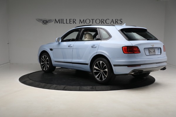 Used 2020 Bentley Bentayga V8 for sale $129,900 at Pagani of Greenwich in Greenwich CT 06830 7