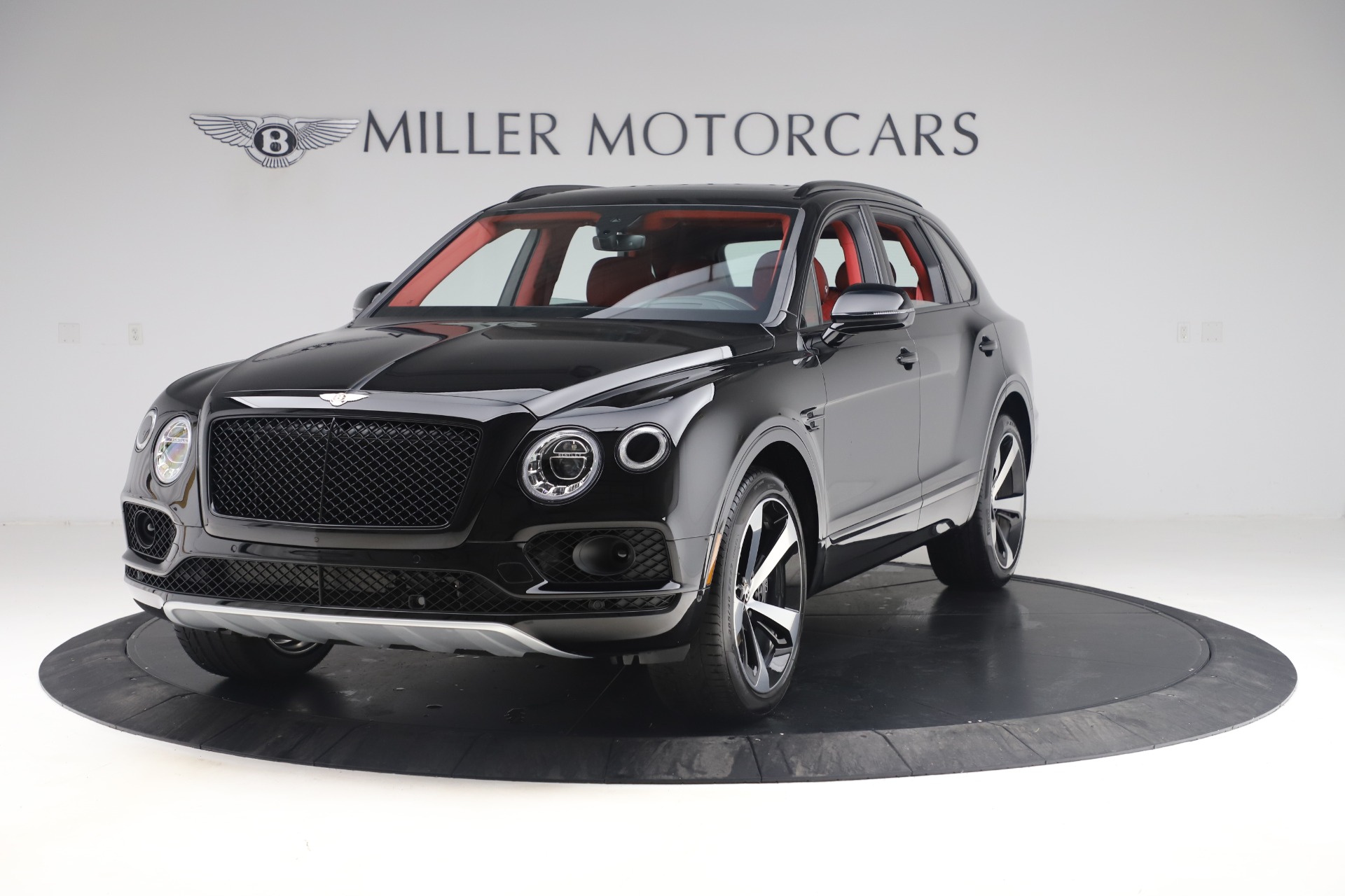 Used 2020 Bentley Bentayga V8 for sale Sold at Pagani of Greenwich in Greenwich CT 06830 1