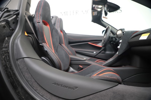 Used 2020 McLaren 720S Spider for sale $334,900 at Pagani of Greenwich in Greenwich CT 06830 27