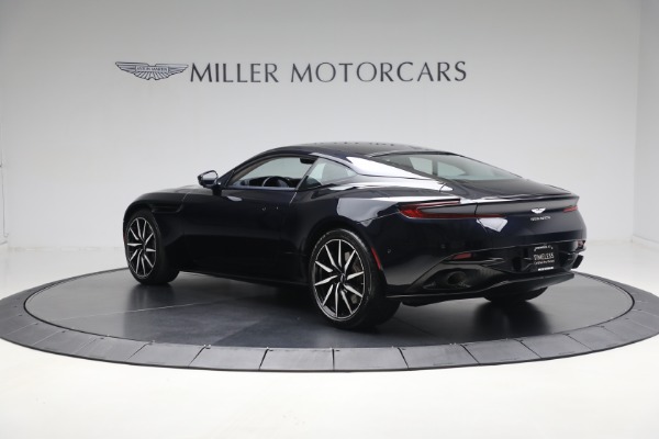 New 2020 Aston Martin DB11 V8 Coupe for sale $237,996 at Pagani of Greenwich in Greenwich CT 06830 4