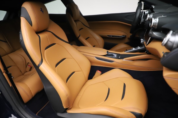 Used 2017 Ferrari GTC4Lusso for sale Sold at Pagani of Greenwich in Greenwich CT 06830 20