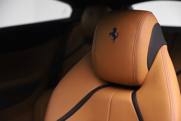 Used 2017 Ferrari GTC4Lusso for sale Sold at Pagani of Greenwich in Greenwich CT 06830 21