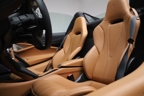 New 2020 McLaren 720S Spider Luxury for sale $380,835 at Pagani of Greenwich in Greenwich CT 06830 27