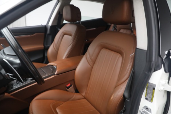 Used 2019 Maserati Quattroporte S Q4 for sale $51,900 at Pagani of Greenwich in Greenwich CT 06830 18