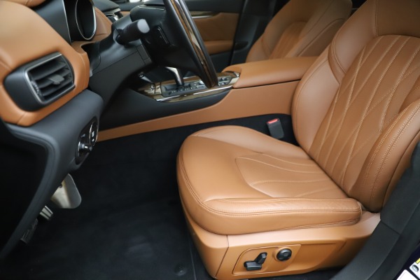 New 2019 Maserati Levante GranLusso for sale Sold at Pagani of Greenwich in Greenwich CT 06830 15