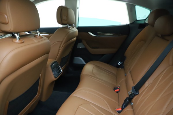 New 2019 Maserati Levante GranLusso for sale Sold at Pagani of Greenwich in Greenwich CT 06830 19
