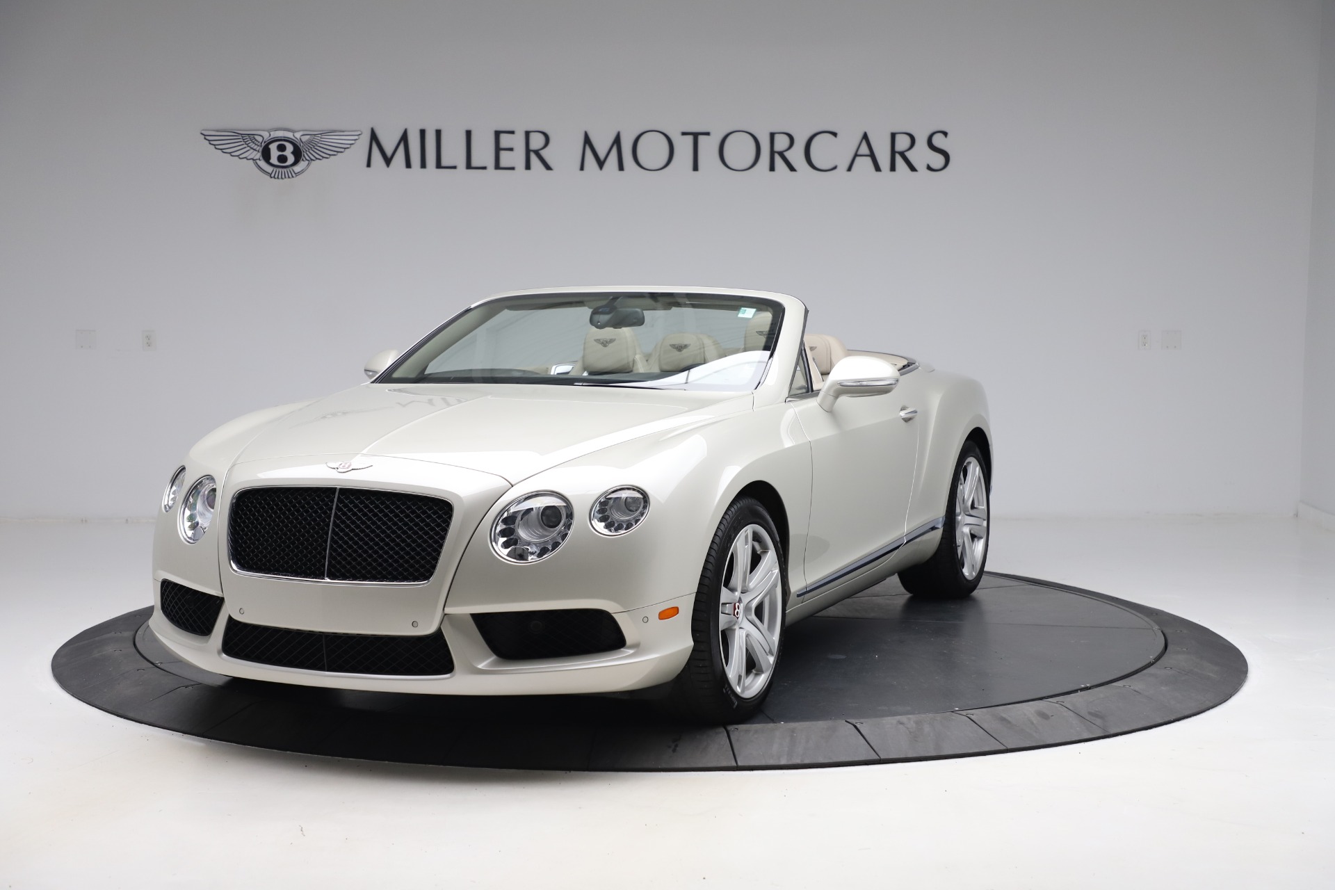 Used 2015 Bentley Continental GTC V8 for sale Sold at Pagani of Greenwich in Greenwich CT 06830 1