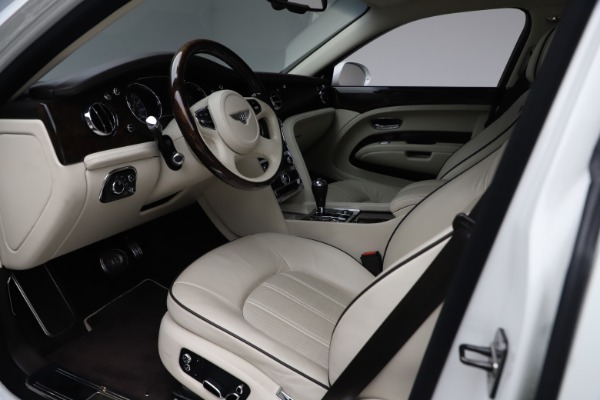 Used 2016 Bentley Mulsanne for sale Sold at Pagani of Greenwich in Greenwich CT 06830 17