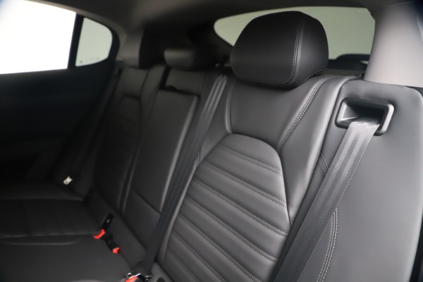 New 2020 Alfa Romeo Stelvio Ti Lusso Q4 for sale $55,790 at Pagani of Greenwich in Greenwich CT 06830 18