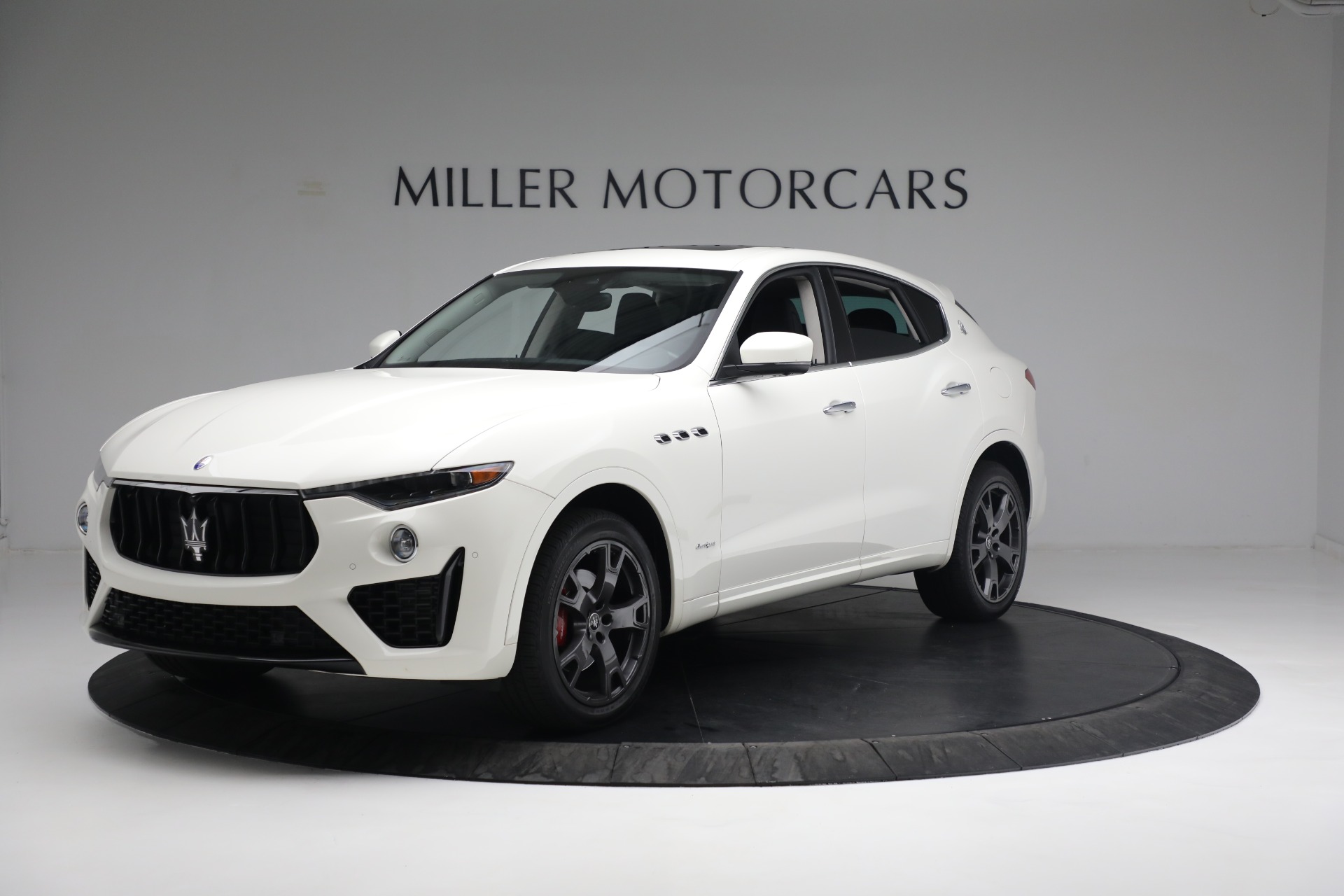 Used 2020 Maserati Levante Q4 GranSport for sale $64,900 at Pagani of Greenwich in Greenwich CT 06830 1