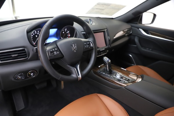 New 2020 Maserati Levante Q4 GranLusso for sale Sold at Pagani of Greenwich in Greenwich CT 06830 13