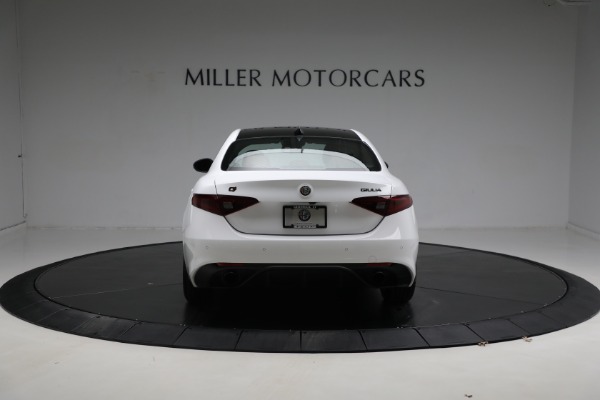New 2020 Alfa Romeo Giulia Ti Sport Q4 for sale $53,190 at Pagani of Greenwich in Greenwich CT 06830 10