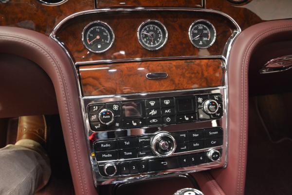 Used 2011 Bentley Mulsanne for sale Sold at Pagani of Greenwich in Greenwich CT 06830 23