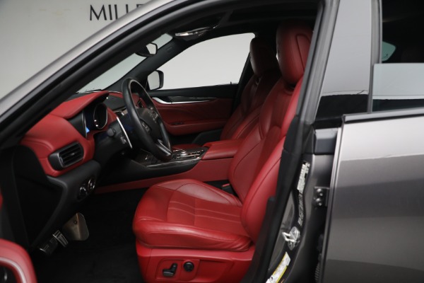 Used 2020 Maserati Levante Q4 GranSport for sale $57,900 at Pagani of Greenwich in Greenwich CT 06830 17