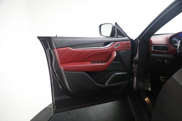 Used 2020 Maserati Levante Q4 GranSport for sale $57,900 at Pagani of Greenwich in Greenwich CT 06830 19
