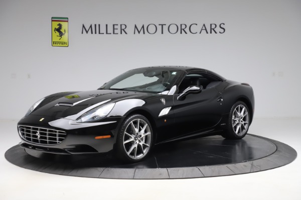 Used 2014 Ferrari California 30 for sale Sold at Pagani of Greenwich in Greenwich CT 06830 13