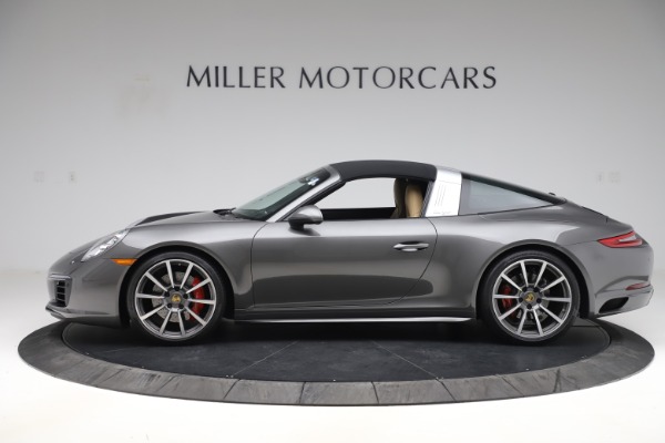 Used 2017 Porsche 911 Targa 4S for sale $119,900 at Pagani of Greenwich in Greenwich CT 06830 13