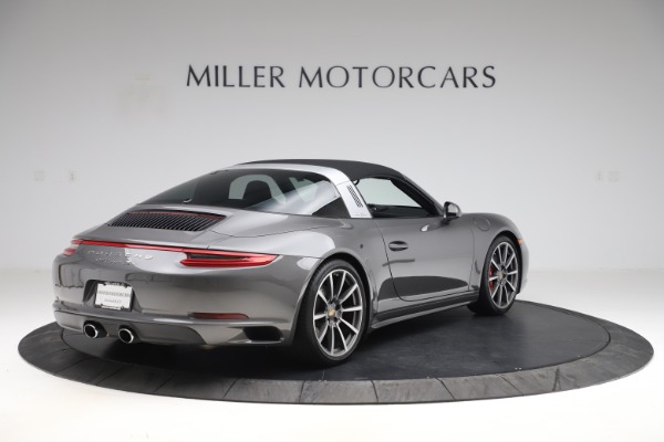 Used 2017 Porsche 911 Targa 4S for sale $119,900 at Pagani of Greenwich in Greenwich CT 06830 15