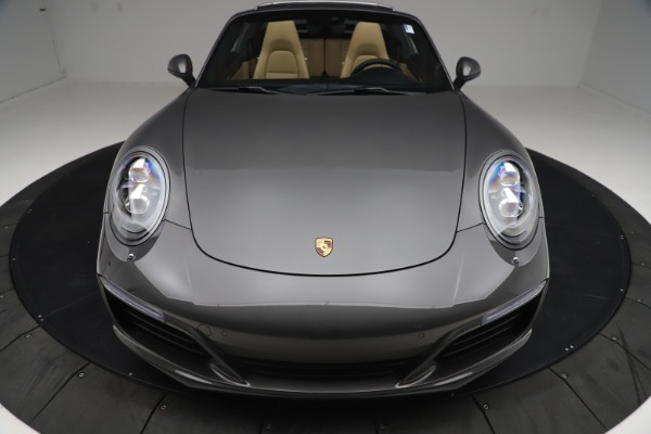 Used 2017 Porsche 911 Targa 4S for sale $119,900 at Pagani of Greenwich in Greenwich CT 06830 19