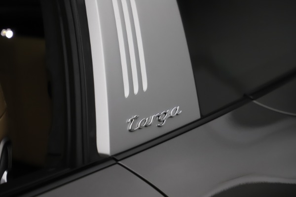 Used 2017 Porsche 911 Targa 4S for sale $119,900 at Pagani of Greenwich in Greenwich CT 06830 21