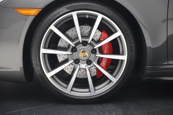 Used 2017 Porsche 911 Targa 4S for sale $119,900 at Pagani of Greenwich in Greenwich CT 06830 22