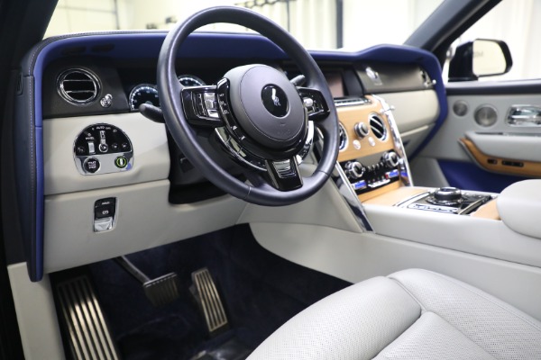 Used 2019 Rolls-Royce Cullinan for sale $299,900 at Pagani of Greenwich in Greenwich CT 06830 13