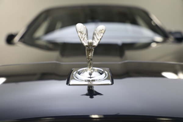 Used 2019 Rolls-Royce Cullinan for sale $299,900 at Pagani of Greenwich in Greenwich CT 06830 26