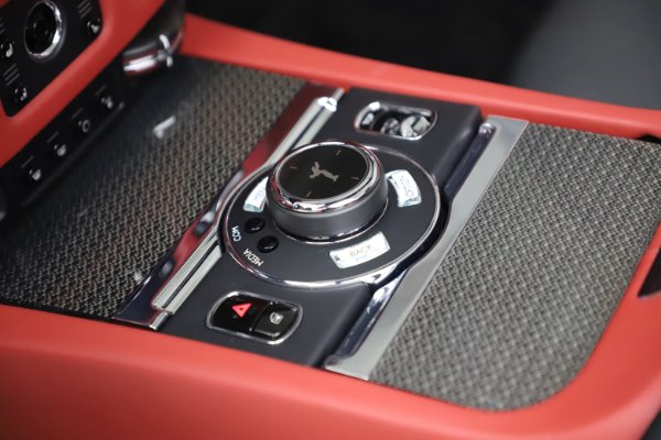 Used 2019 Rolls-Royce Dawn Black Badge for sale Sold at Pagani of Greenwich in Greenwich CT 06830 27