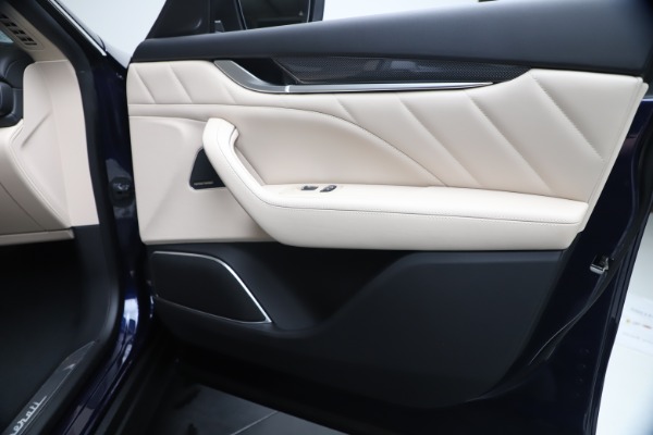 New 2020 Maserati Levante S Q4 GranLusso for sale $97,335 at Pagani of Greenwich in Greenwich CT 06830 25