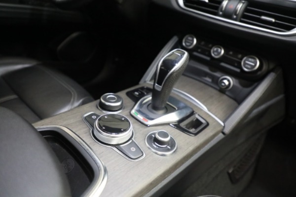Used 2020 Alfa Romeo Stelvio Ti Q4 for sale $33,900 at Pagani of Greenwich in Greenwich CT 06830 19