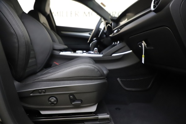 New 2020 Alfa Romeo Stelvio Ti Sport Q4 for sale Sold at Pagani of Greenwich in Greenwich CT 06830 23