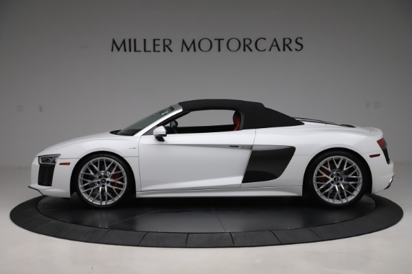 Used 2017 Audi R8 5.2 quattro V10 Spyder for sale Sold at Pagani of Greenwich in Greenwich CT 06830 14