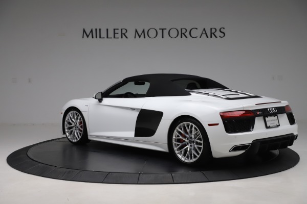 Used 2017 Audi R8 5.2 quattro V10 Spyder for sale Sold at Pagani of Greenwich in Greenwich CT 06830 15