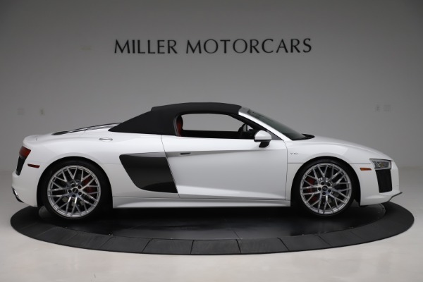 Used 2017 Audi R8 5.2 quattro V10 Spyder for sale Sold at Pagani of Greenwich in Greenwich CT 06830 17