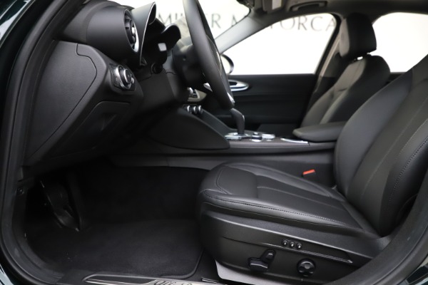 New 2020 Alfa Romeo Giulia Ti Q4 for sale $48,545 at Pagani of Greenwich in Greenwich CT 06830 14