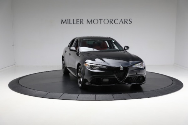 Used 2021 Alfa Romeo Giulia Veloce for sale Sold at Pagani of Greenwich in Greenwich CT 06830 24