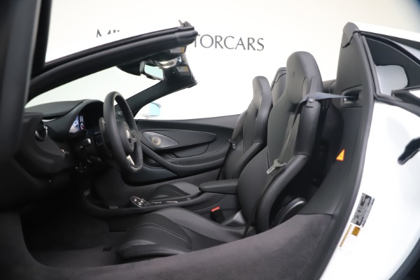 New 2020 McLaren 570S Spider Convertible for sale $231,150 at Pagani of Greenwich in Greenwich CT 06830 23